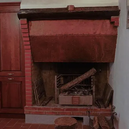 Podere Il Pino Casa vacanze Medicina (Tuscany)